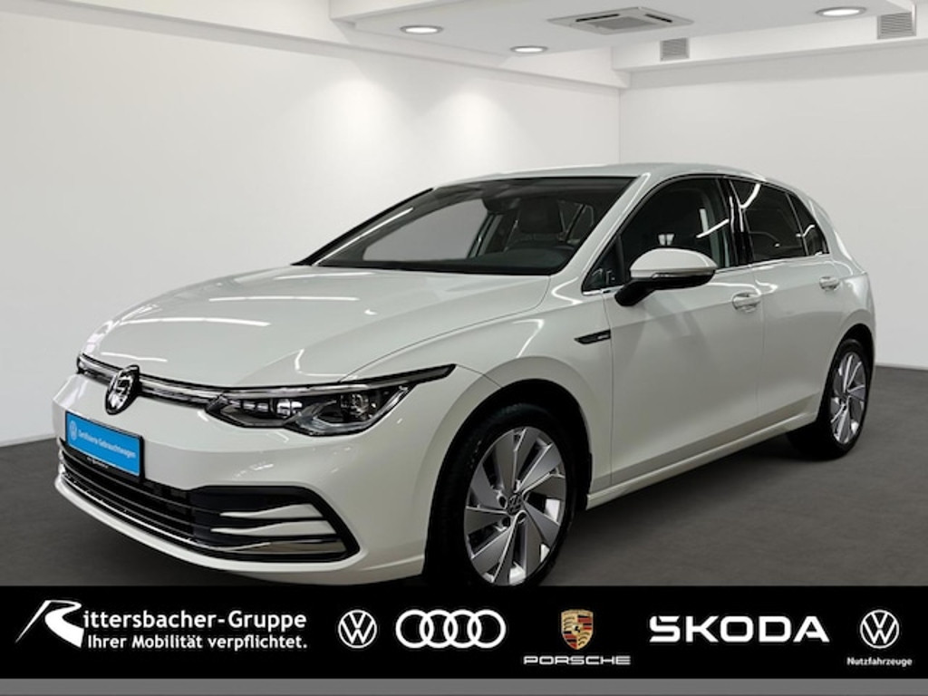 Volkswagen Golf 2022 Benzine