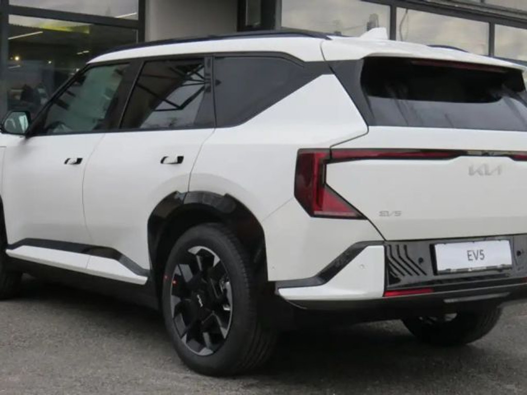 Kia EV5
