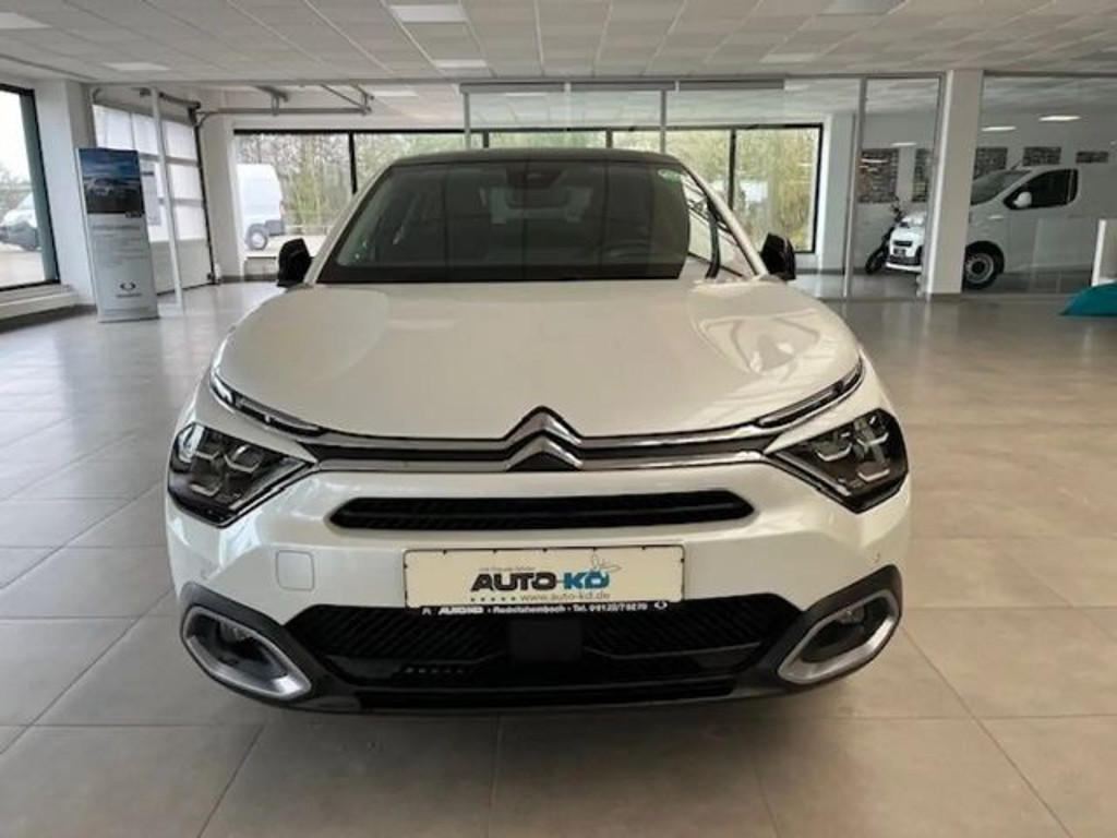Citroën Ë-C4
