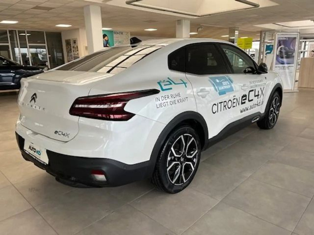 Citroën Ë-C4