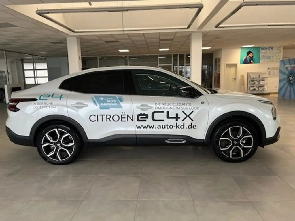 Citroën Ë-C4