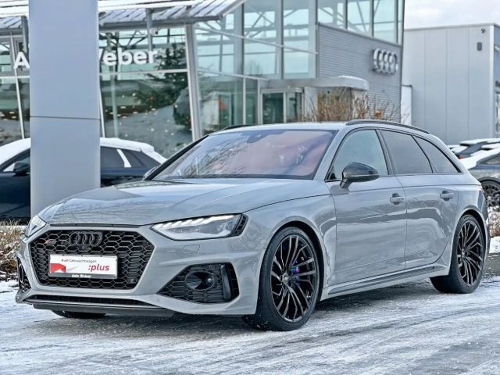 Audi RS4