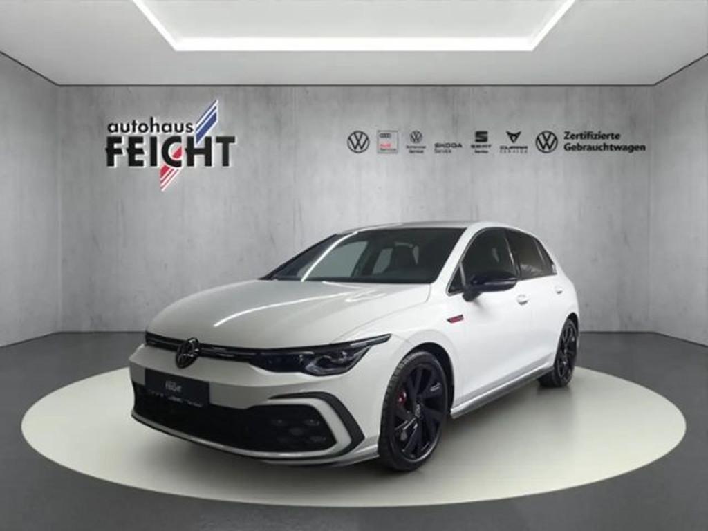 Volkswagen Golf 2023 Benzine