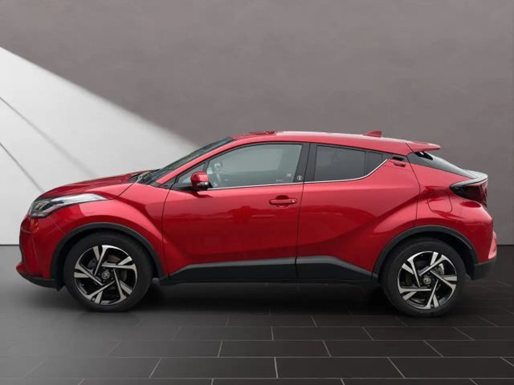 Toyota C-HR 2023 Hybride Benzine