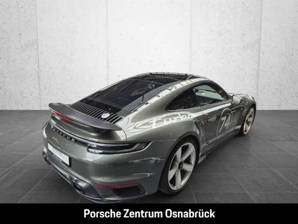 Porsche 992