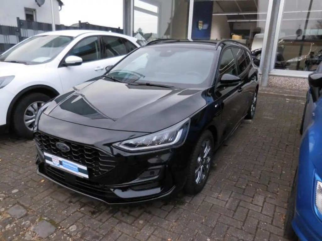 Ford Focus 2023 Benzine
