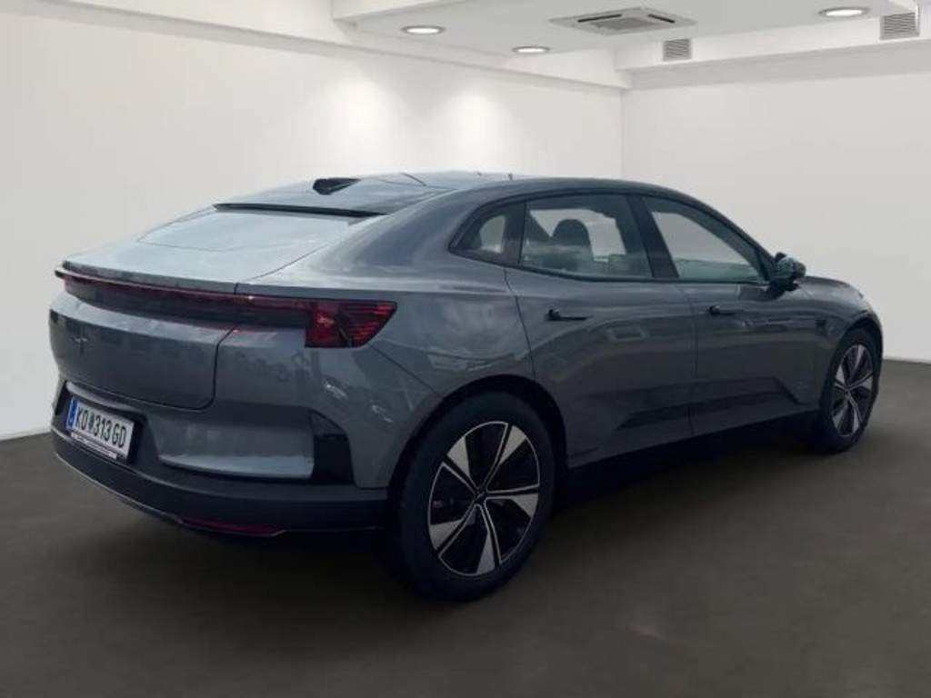 Polestar 4