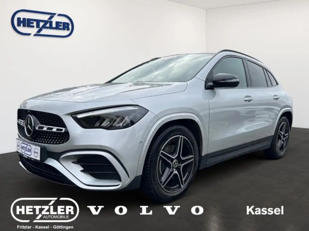 Mercedes-Benz GLA-Klasse 2023 Benzine