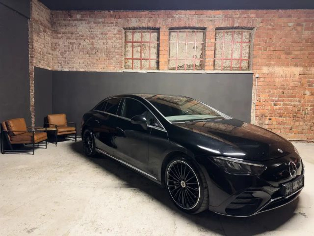Mercedes-Benz EQE