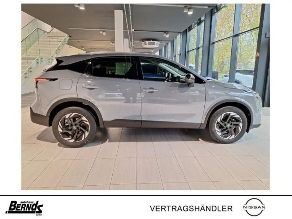 Nissan Qashqai 2025 Benzine