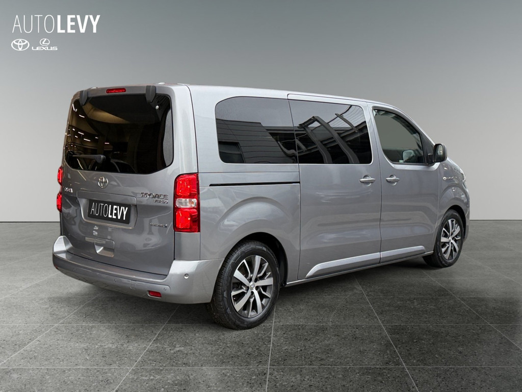 Toyota Proace Verso EV