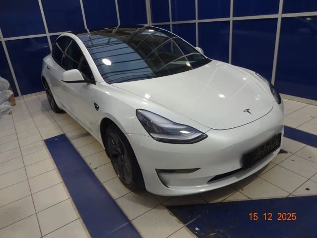 Tesla Model 3 2021 Elektrisch