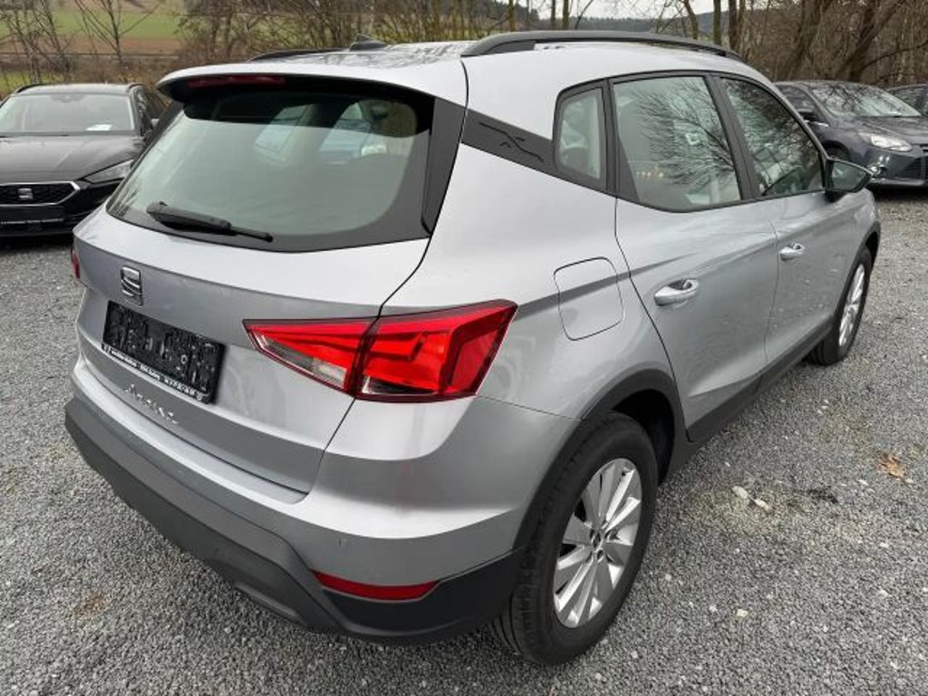 Seat Arona