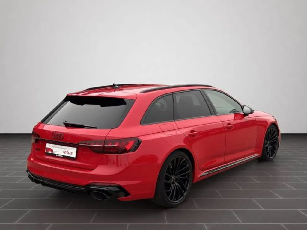 Audi RS4