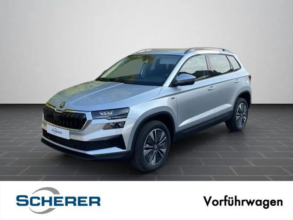 Skoda Karoq 2025 Benzine
