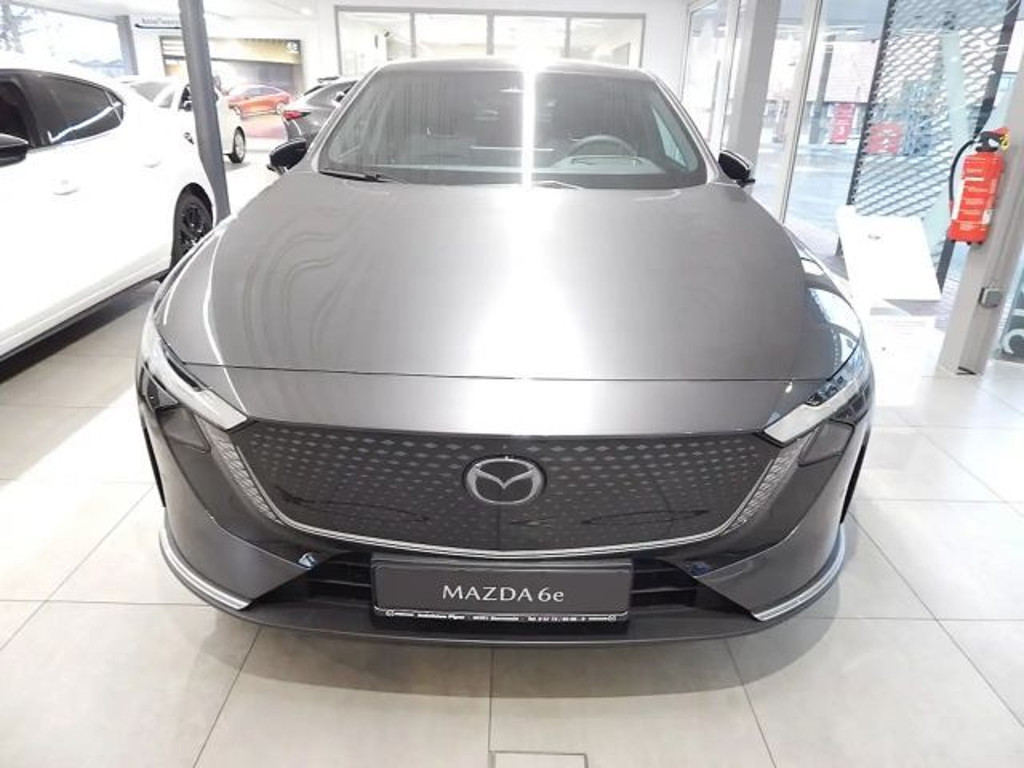 Mazda 6e
