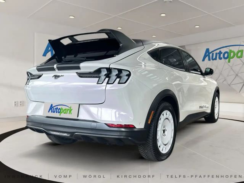 Ford Mustang Mach-E