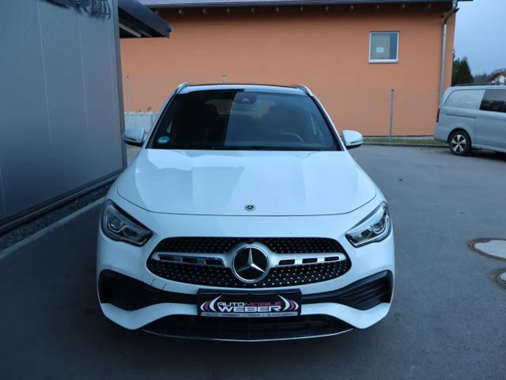 Mercedes-Benz GLA-Klasse