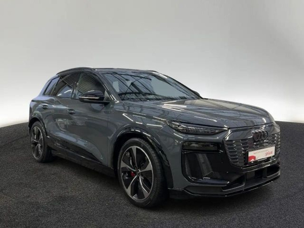 Audi SQ6 e-tron