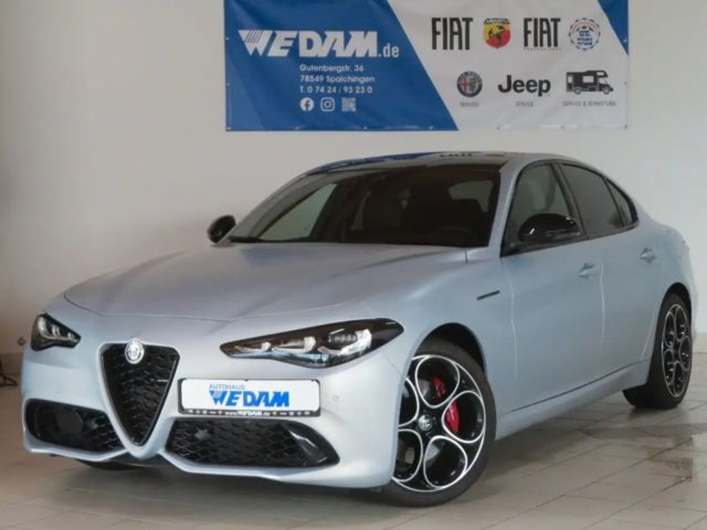 Alfa Romeo Giulia 2023 Benzine