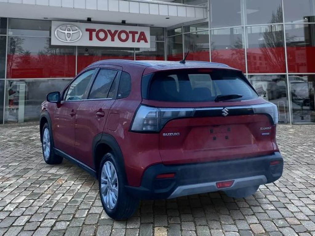 Suzuki S-Cross