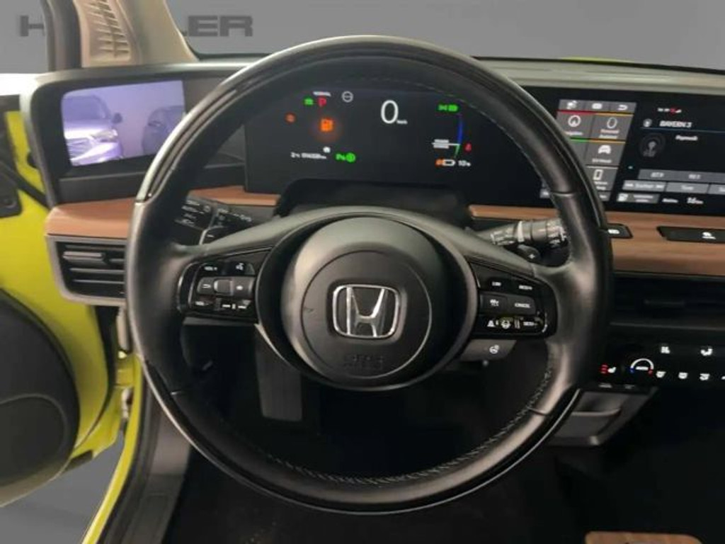 Honda e