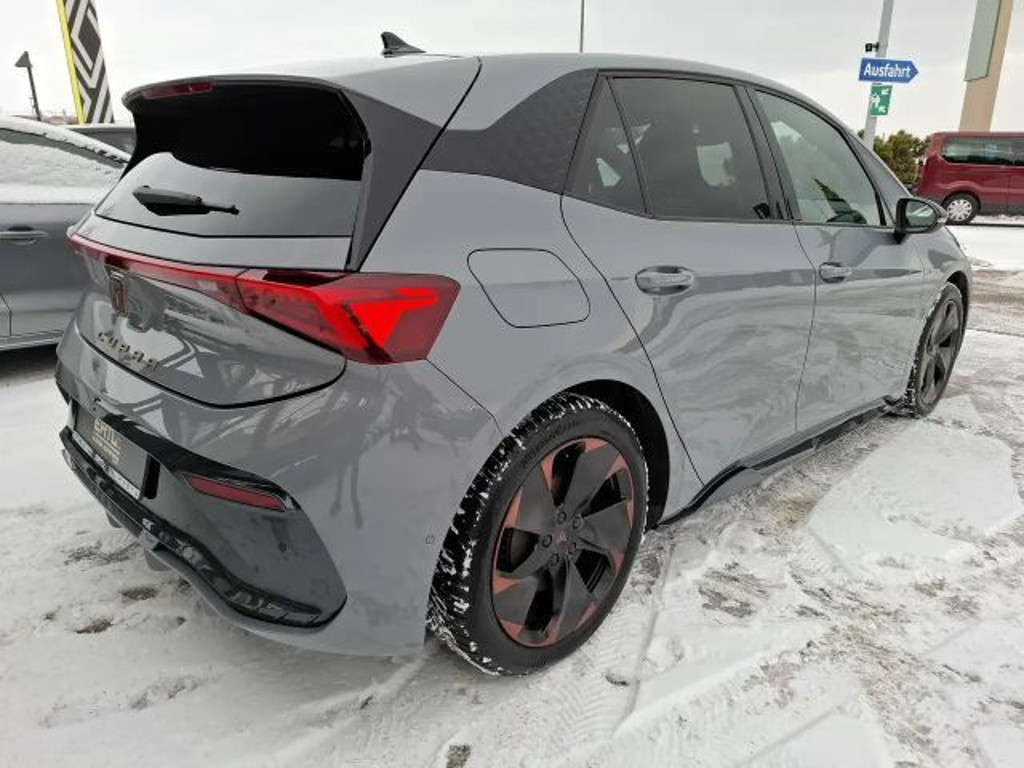 Cupra Born