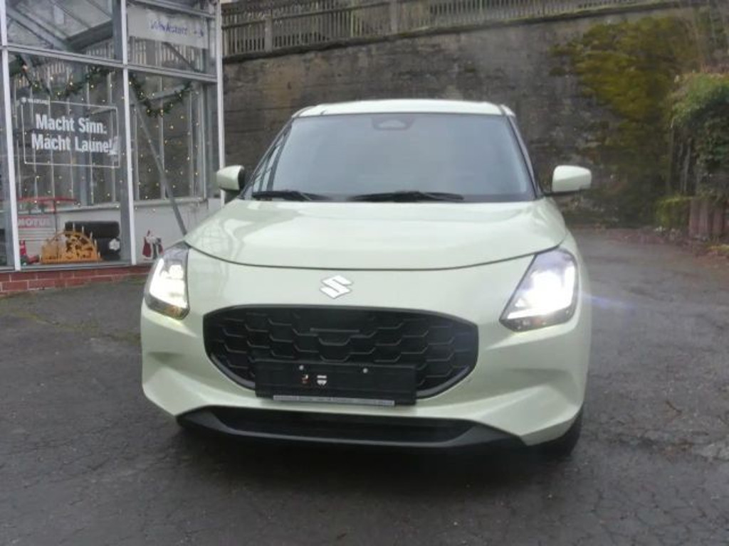 Suzuki Swift 2025 Benzine