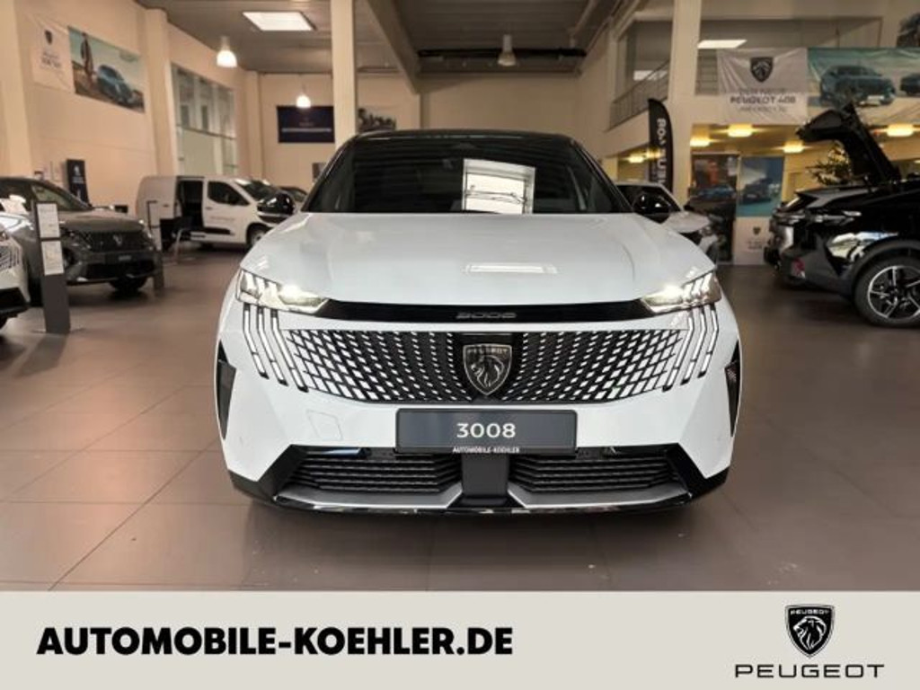 Peugeot E-3008
