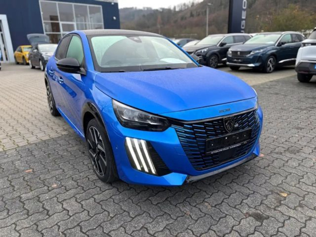 Peugeot e-208