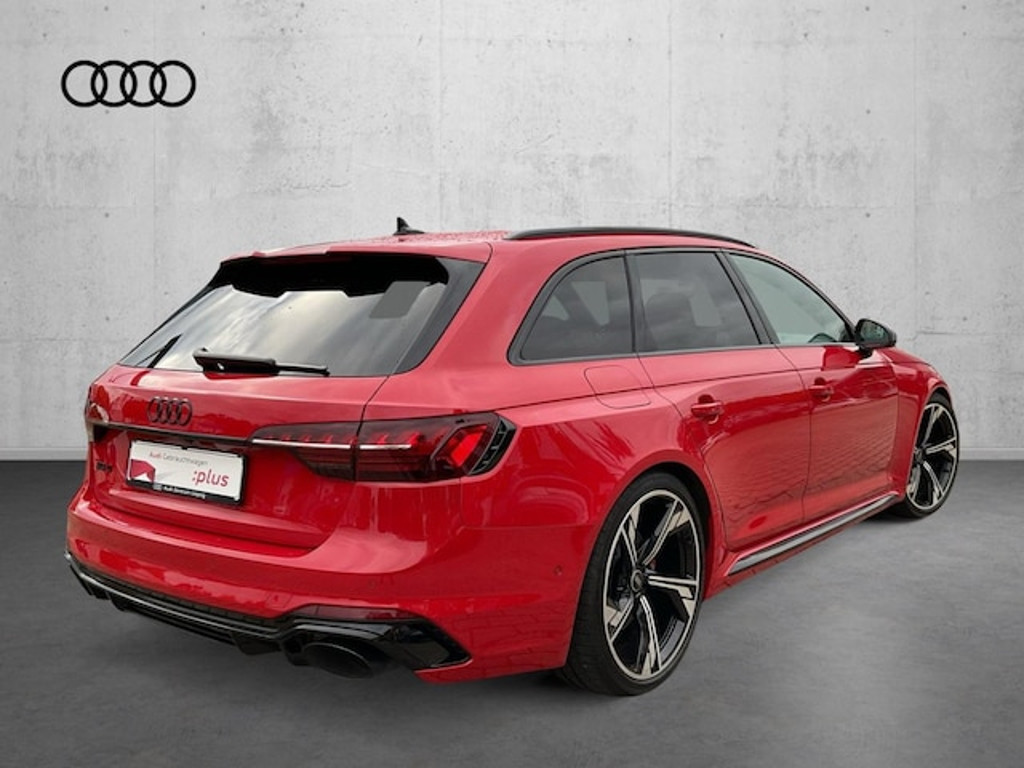 Audi RS4