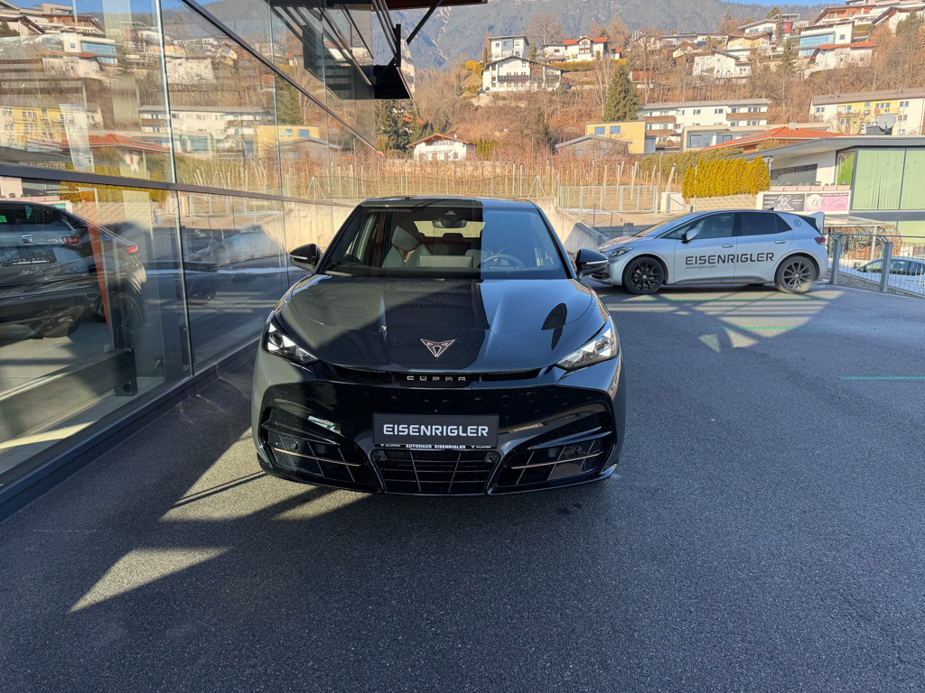 Cupra Tavascan