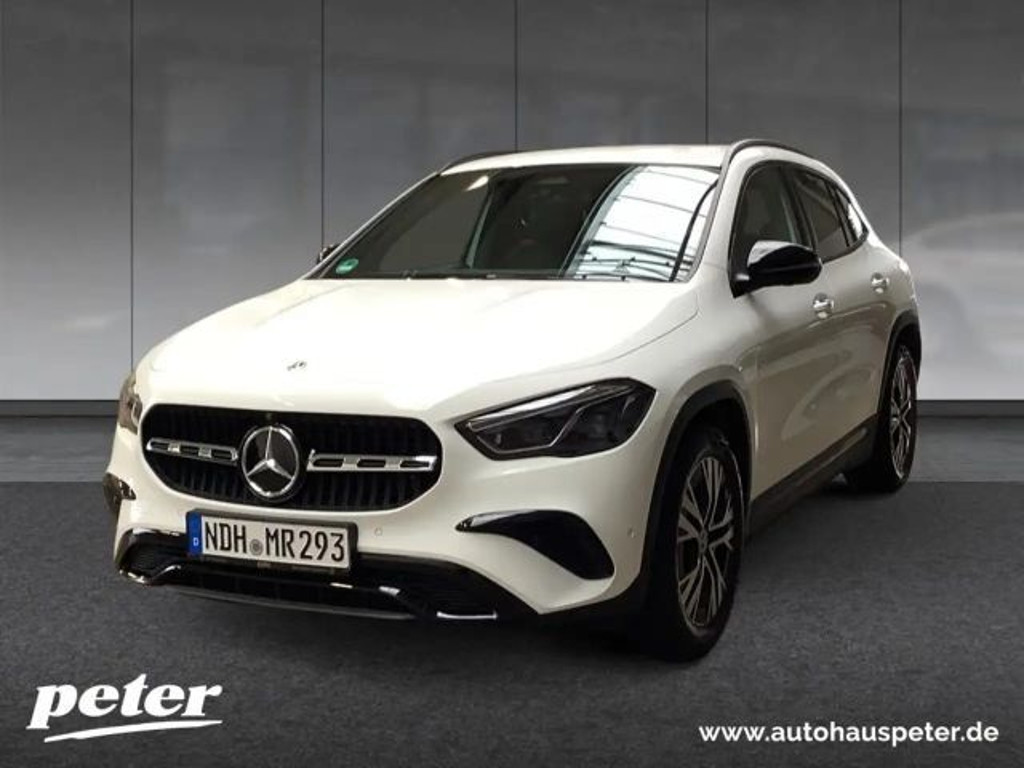Mercedes-Benz GLA-Klasse 2025 Benzine