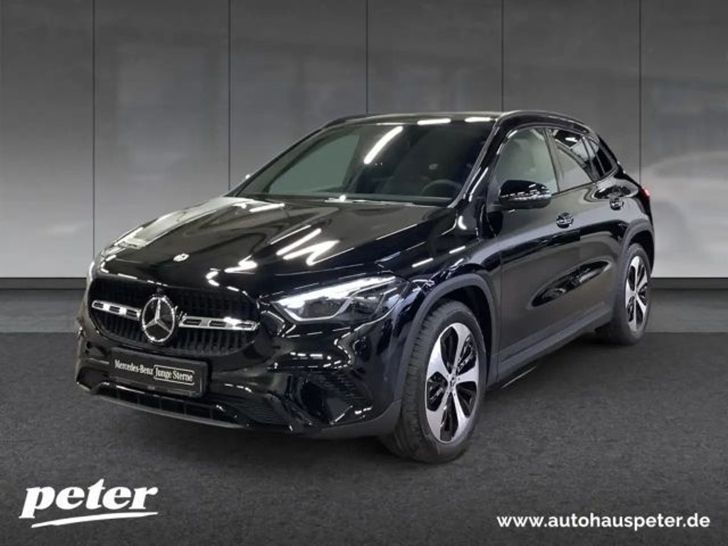 Mercedes-Benz GLA-Klasse 2025 Benzine