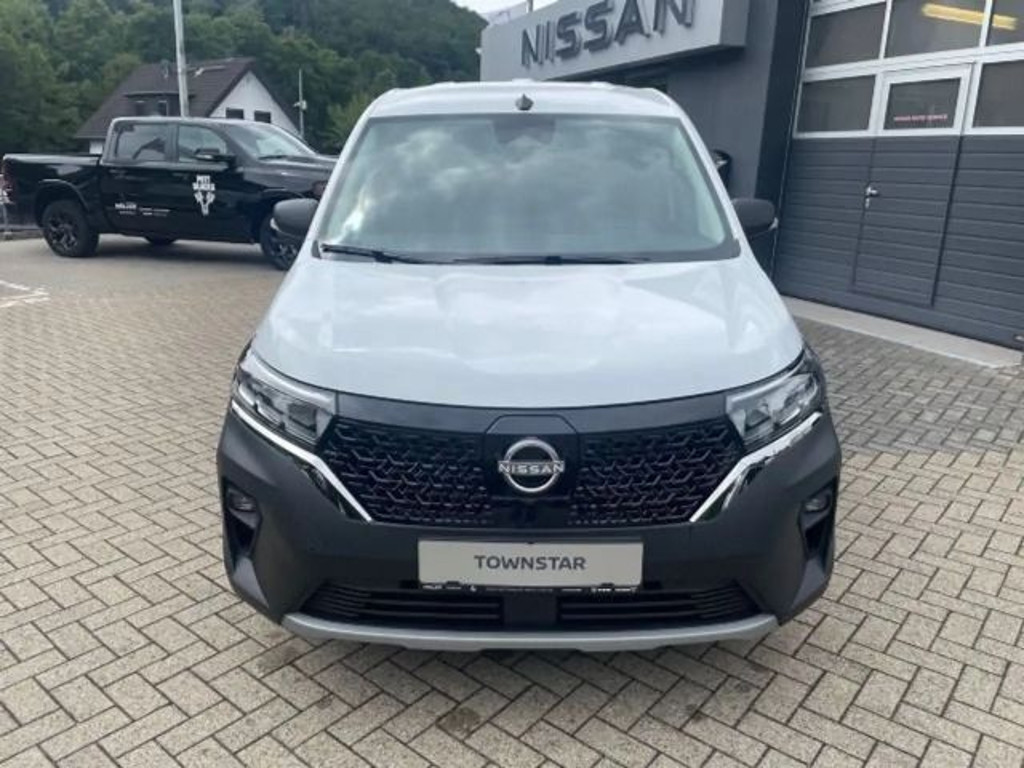 Nissan Townstar