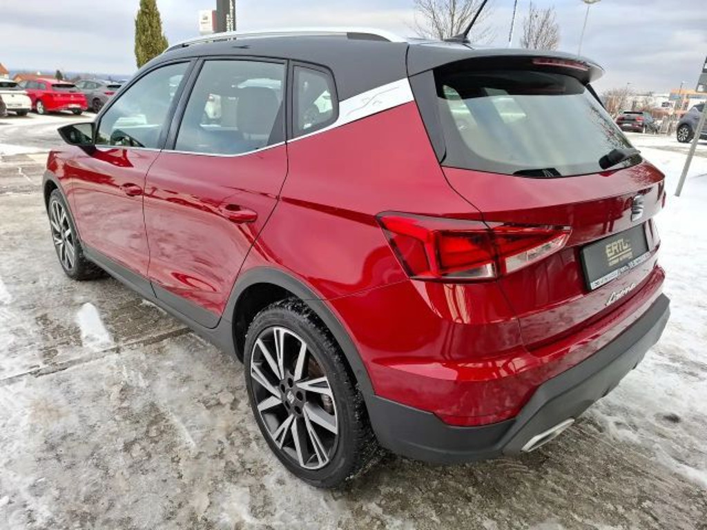 Seat Arona