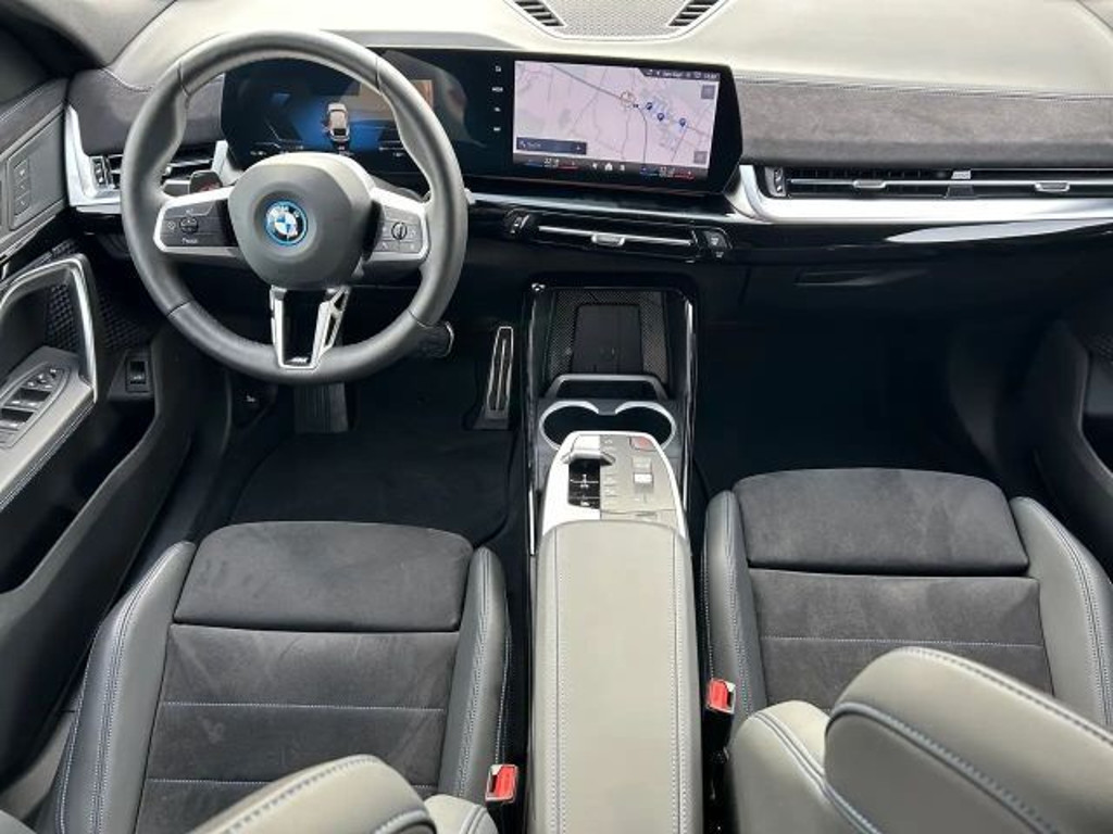 BMW iX2