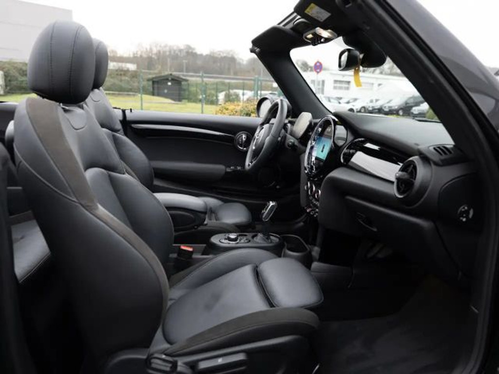 Mini John Cooper Works Cabrio