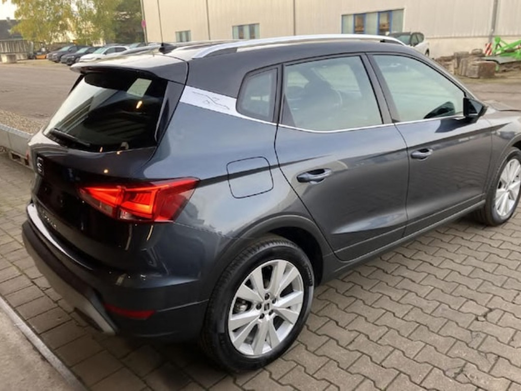 Seat Arona