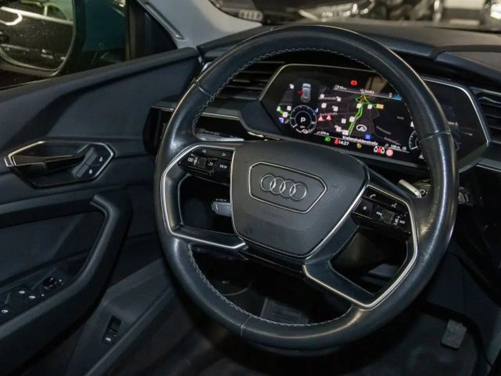 Audi Q8 e-tron