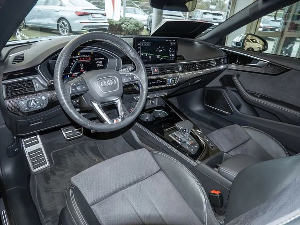 Audi S5