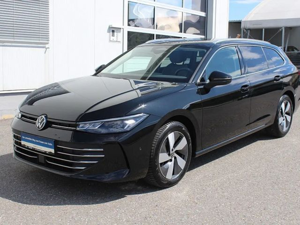 Volkswagen Passat 2024 Benzine
