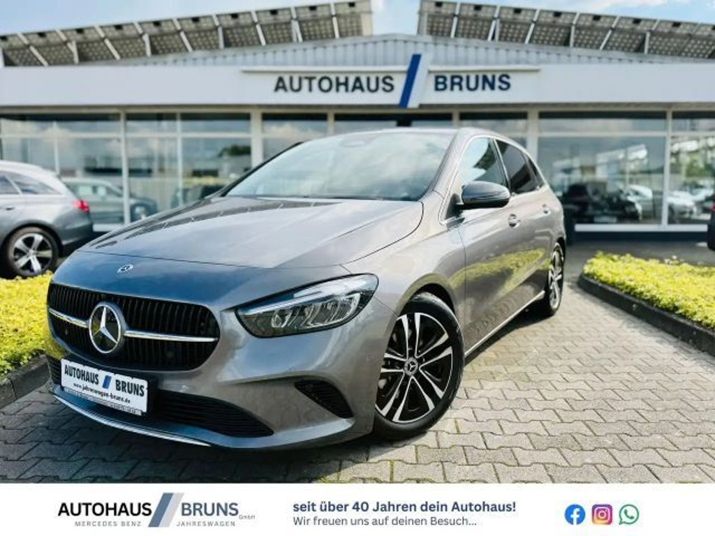 Mercedes-Benz B-Klasse 2024 Benzine