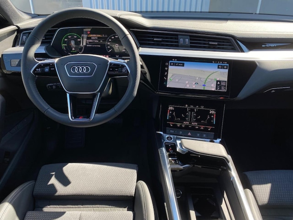 Audi e-tron