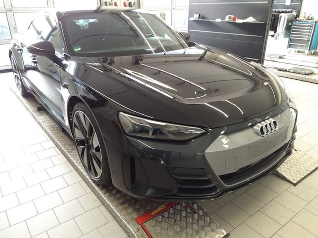 Audi e-tron GT