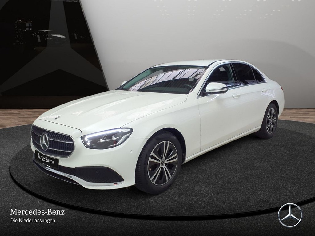 Mercedes-Benz E-Klasse 2023 Benzine