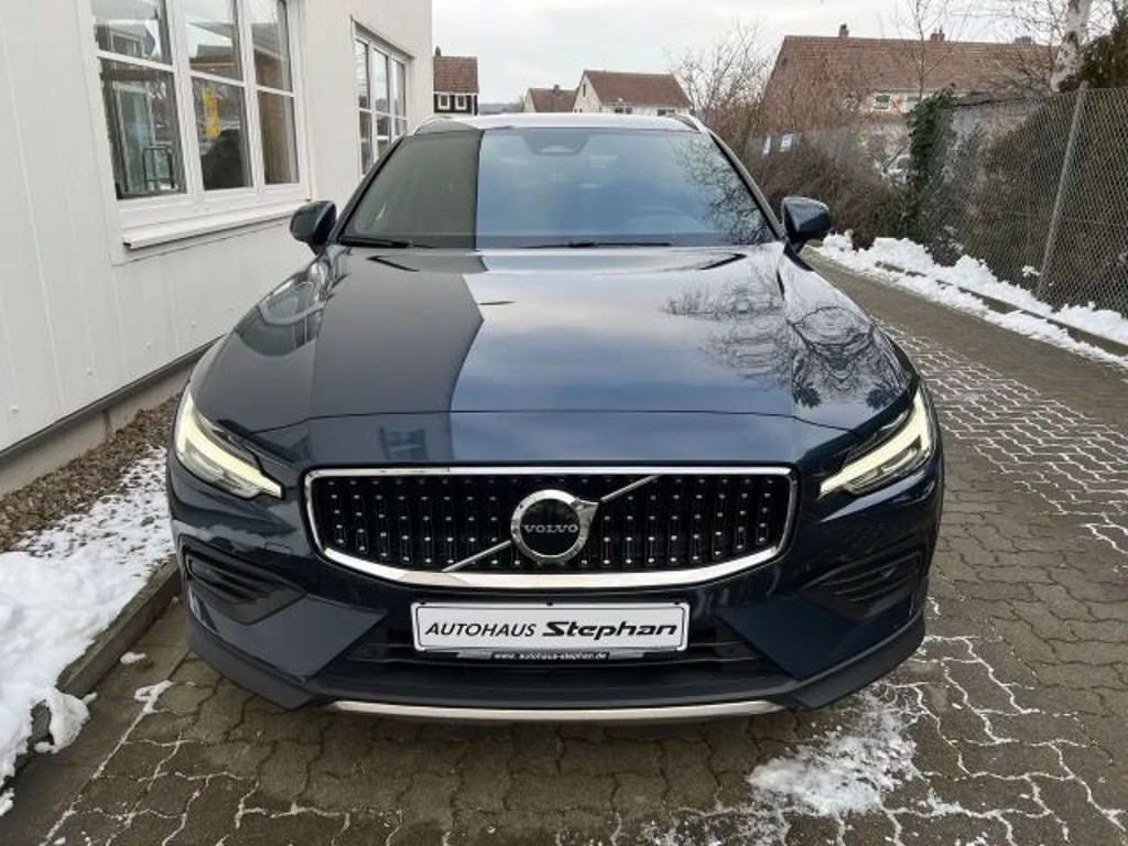 Volvo V60 Cross Country
