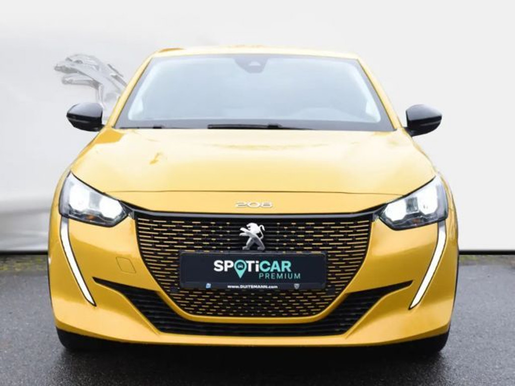 Peugeot e-208