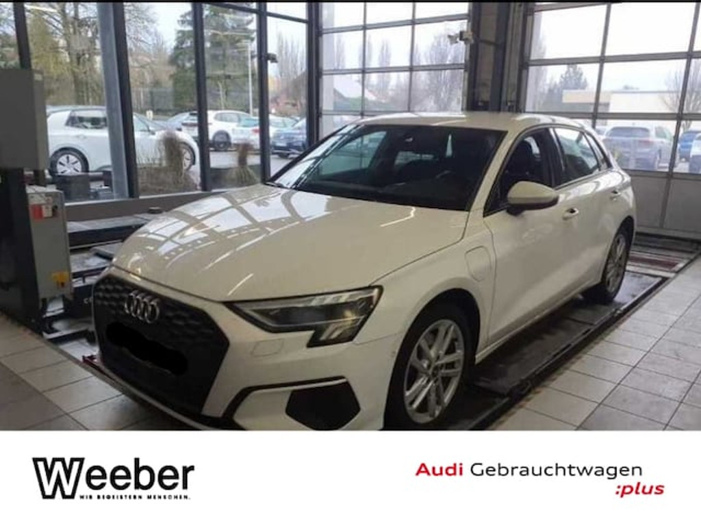 Audi A3 2021 Hybride Benzine