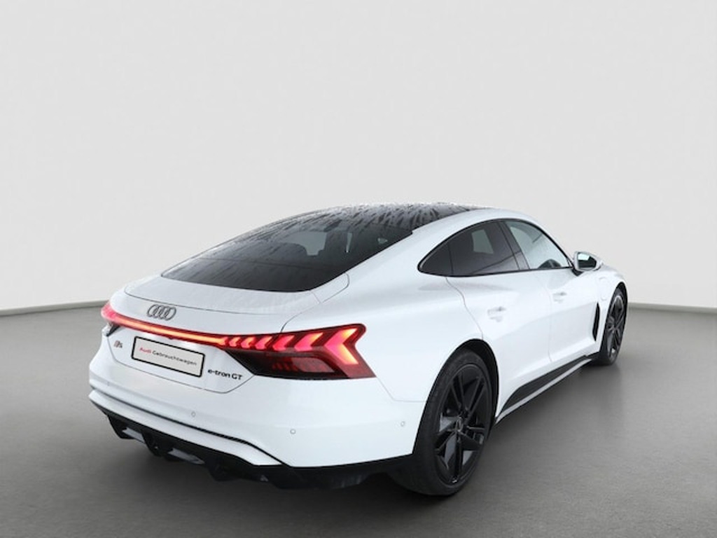 Audi e-tron GT